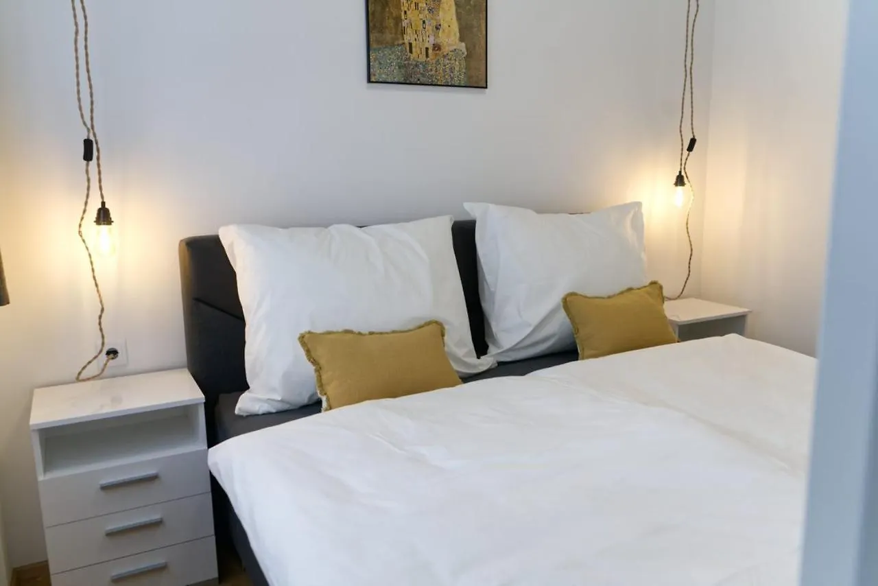 Aparthotel Aaa All About Apartments Vídeň