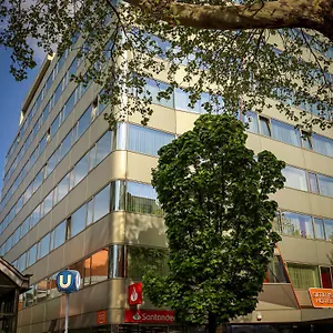 Hotel Simm's - Cityhotel Next To Metro U3, Wenen